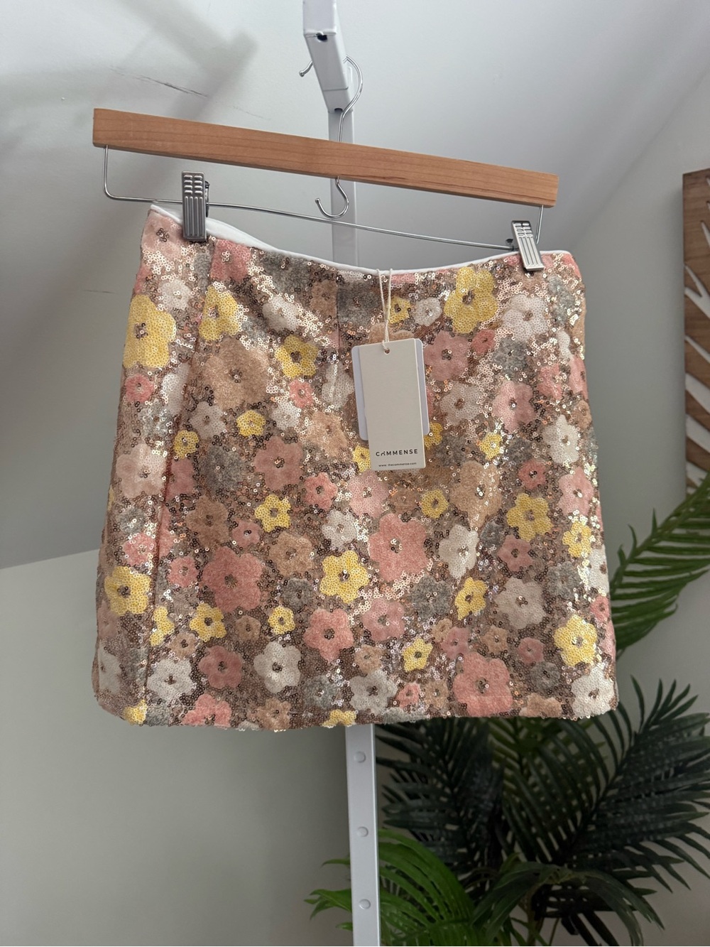 Commense Floral‎ Sequin Eras Printed Mini Skirt